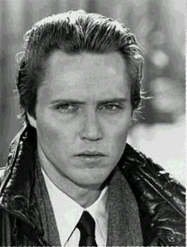 walken3.jpg (30045 bytes)
